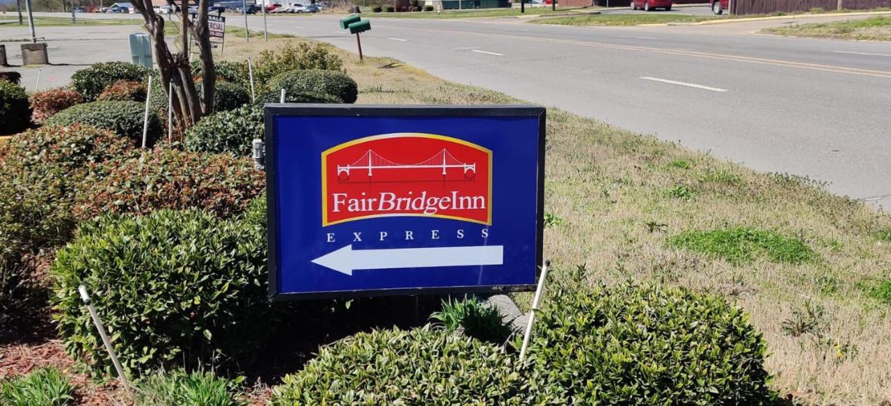 Fairbridge Inn Express Stuttgart Екстериор снимка